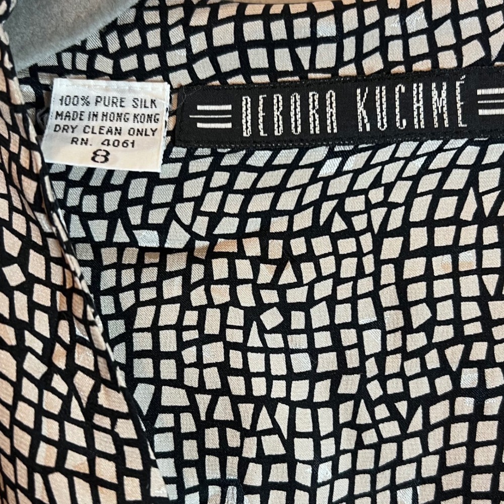 Debora Kuchme Vintage 100% Silk Wrap Blouse Black White Geometric Grid Print S8 - Picture 4 of 5